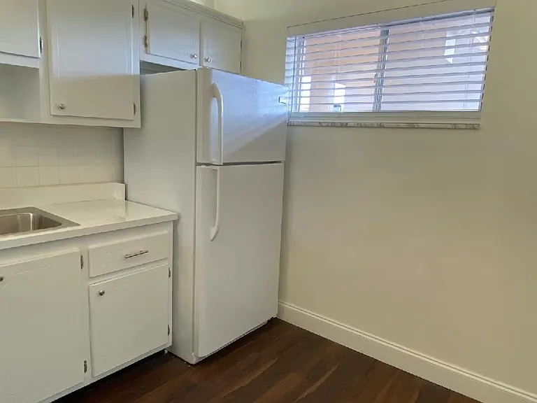 2640 S Garden Dr #301 — Photo 24