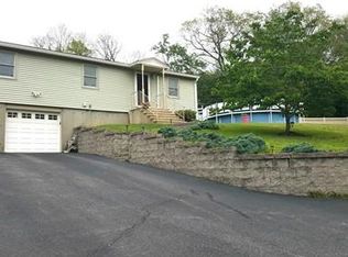 112 Providence Rd, Grafton, MA 01519