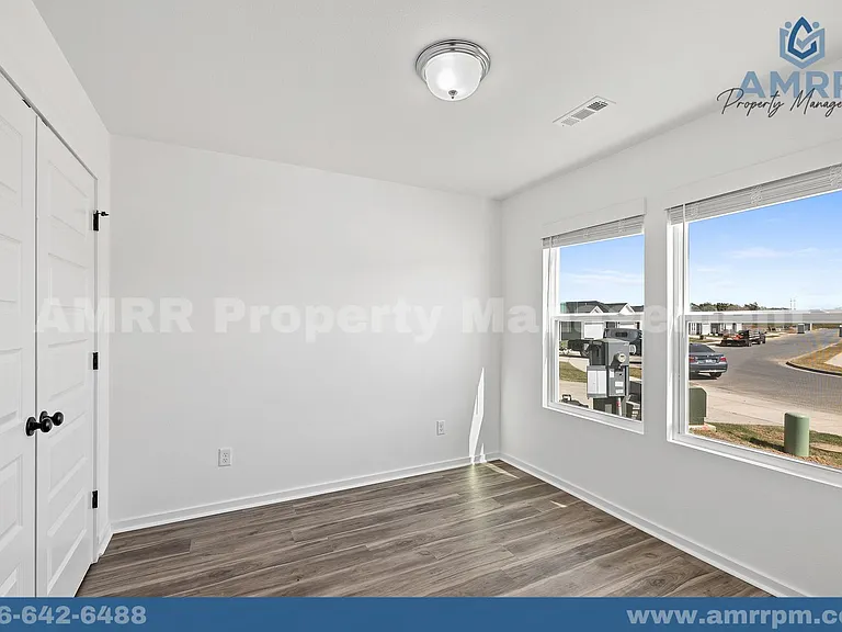1206 SW 2nd St #1206 — Photo 4