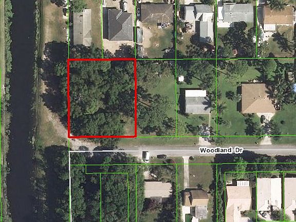 3rd image of 5480 Woodland Dr