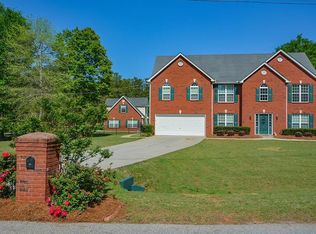 760 Sweden Forest Cv, Hampton, GA 30228