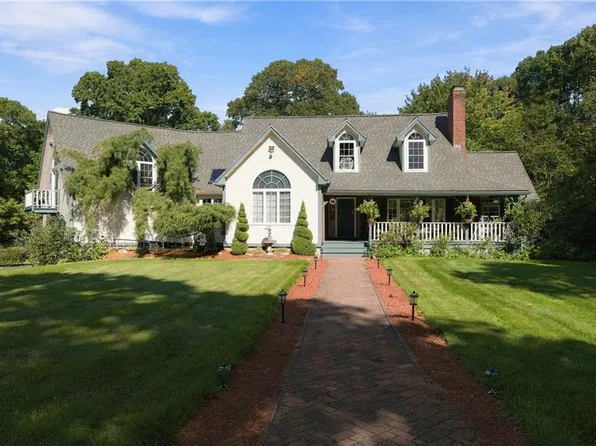 370 Rocky Hill Rd, North Smithfield, RI 02896
