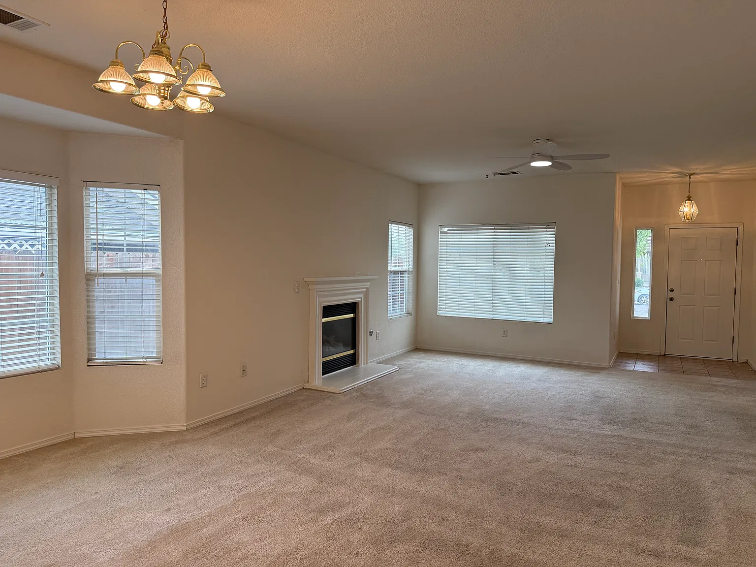 2667 Capella Drive — Photo 3