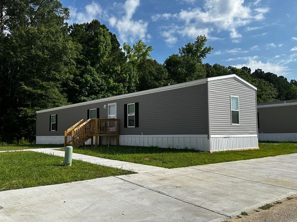 323 Jacobs Way