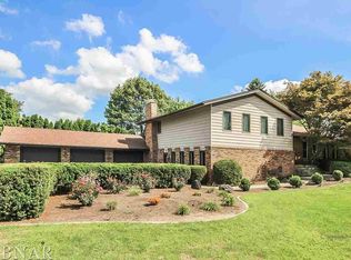 2212 E Olive St, Bloomington, IL
