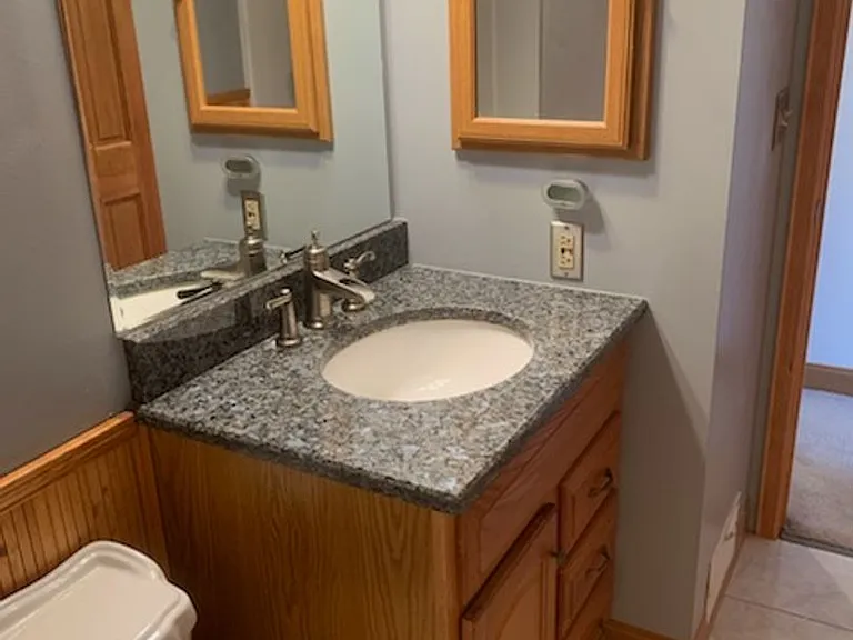 967 Stratford Ct — Photo 21