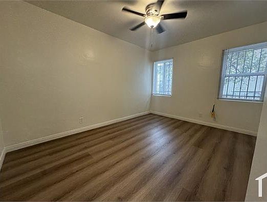 1st image of 5726 S Budlong Ave