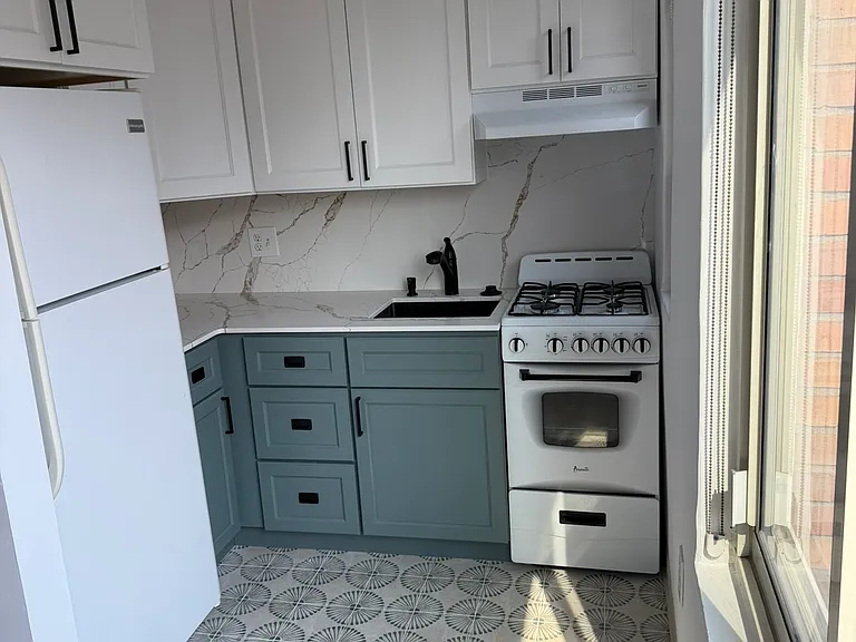1727 Massachusetts Ave NW #718 — Photo 11