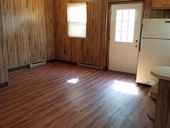 3rd image of 3 S Carlisle St APT 2