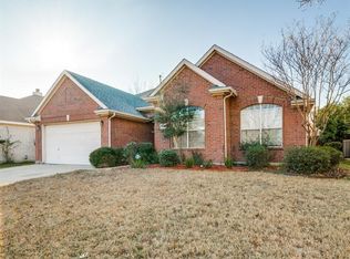 2837 Liverpool Ln, Grand Prairie, TX 75052