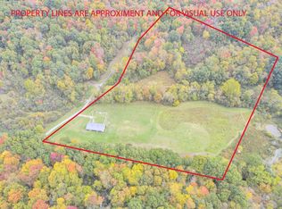 8398 Priest Hollow Rd, Frazeysburg, OH 43822