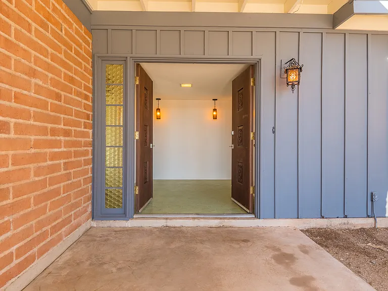 7401 E Sabino Vista Dr — Photo 4