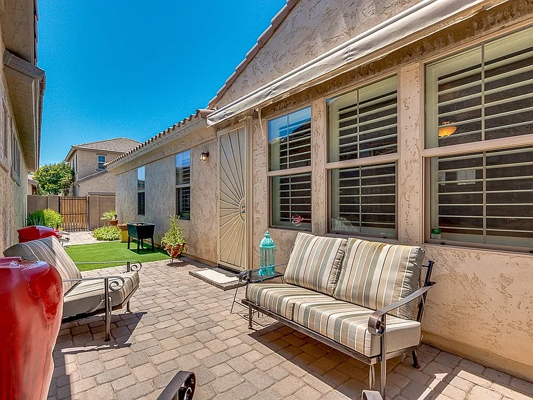 3487 E Windsor Dr — Photo 30