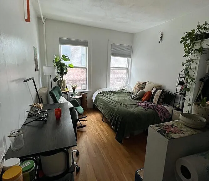 55 S Huntington Ave #204 — Photo 6