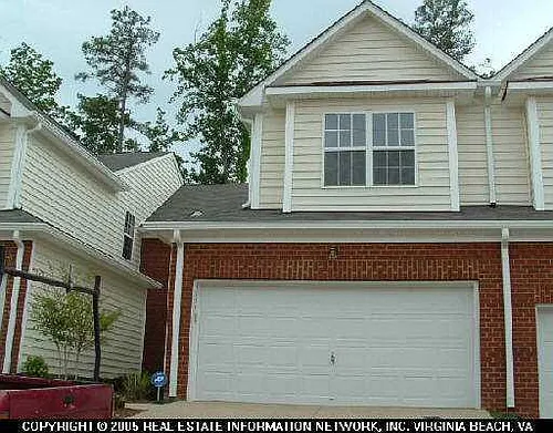 4559 Beacon Hill Dr Photo 1