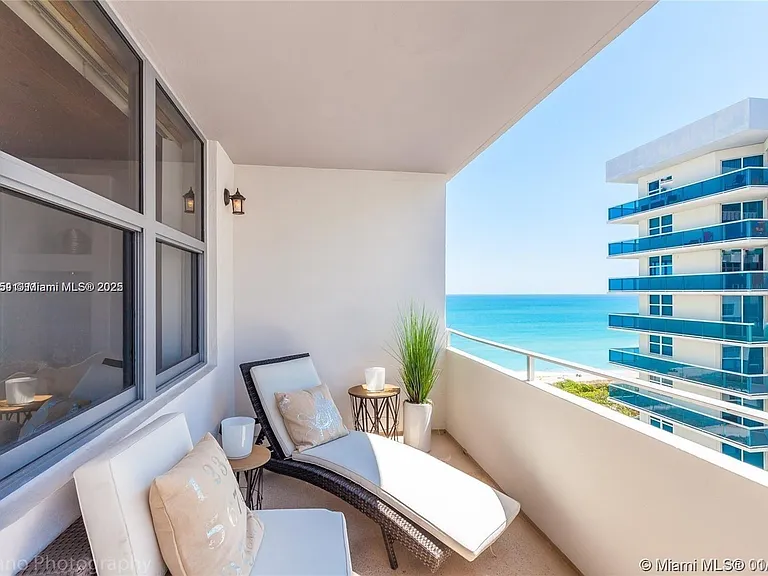 9225 Collins Ave #1006 — Photo 6