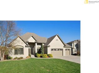 3008 SW Lewis Dr, Lees Summit, MO 64081