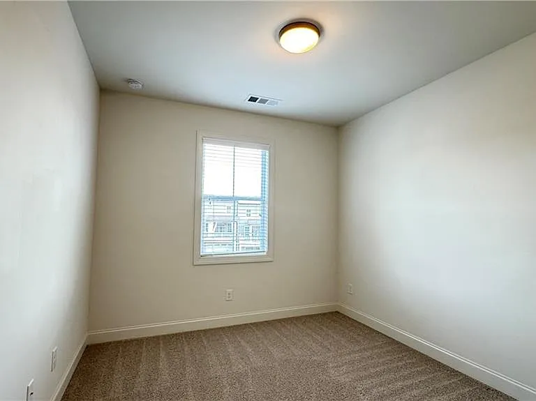 227 Nash St — Photo 28