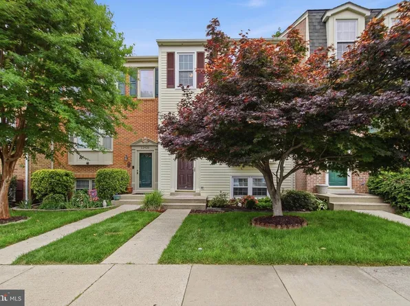 12418 Eden Ln, Woodbridge, VA 22192