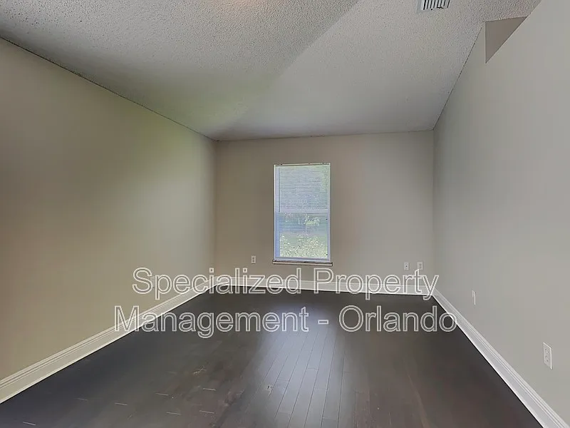 3 bed, 2.0 bath, 1440 sqft, $1,720 — Photo 4