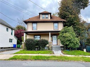 145 N Beacon St, Middletown, NY 10940