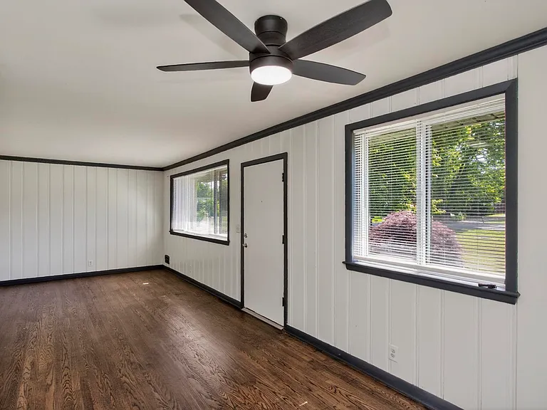 218 Cumberland Cir #1 — Photo 25