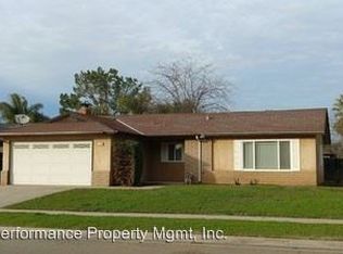 1106 W Alluvial Ave, Fresno, CA 93711