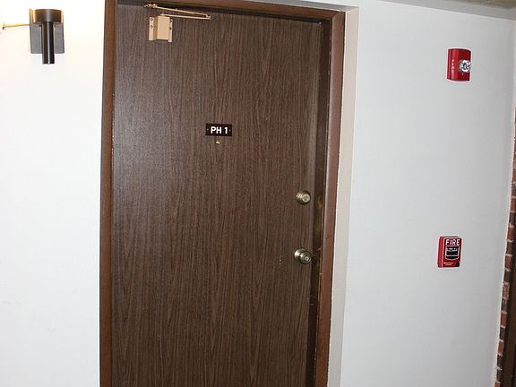 5th image of 14500 Linder Ct #Penthouse 1