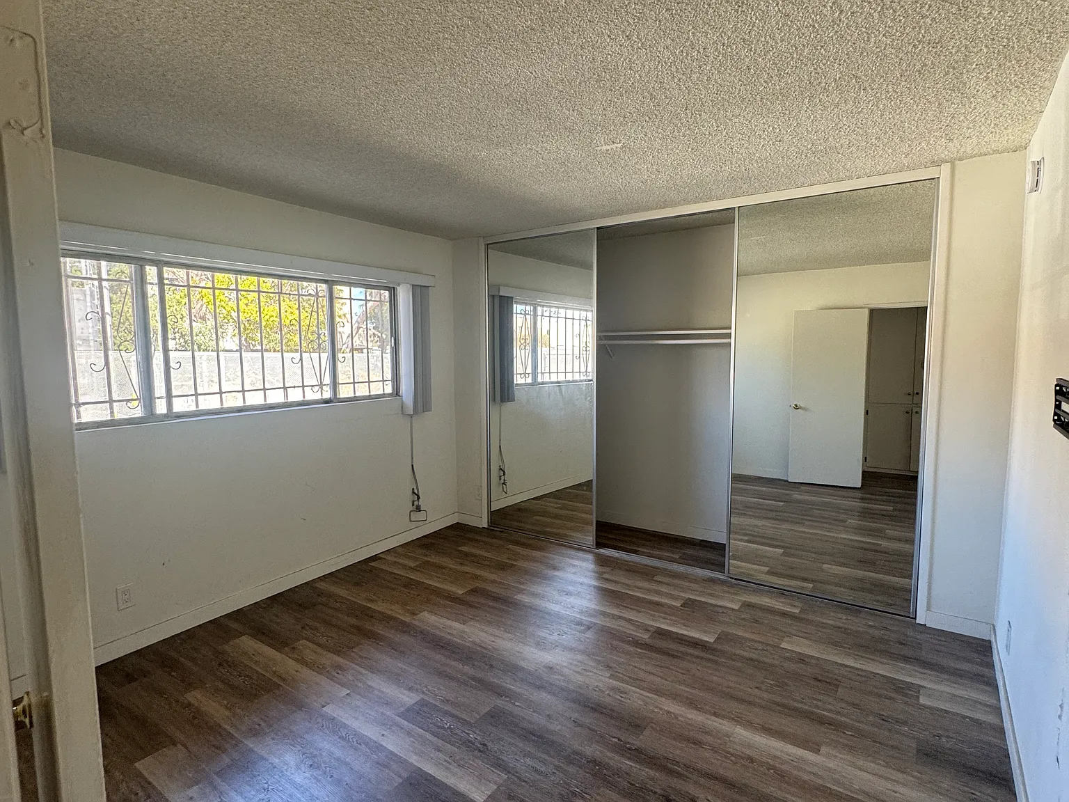 1 bed, 725 sqft, $2,095 — Photo 3