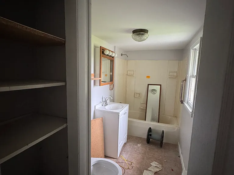 122 Revonah Hill Rd — Photo 4