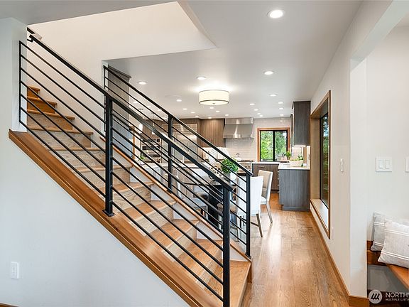 4th image of 5100 NE 55th Street