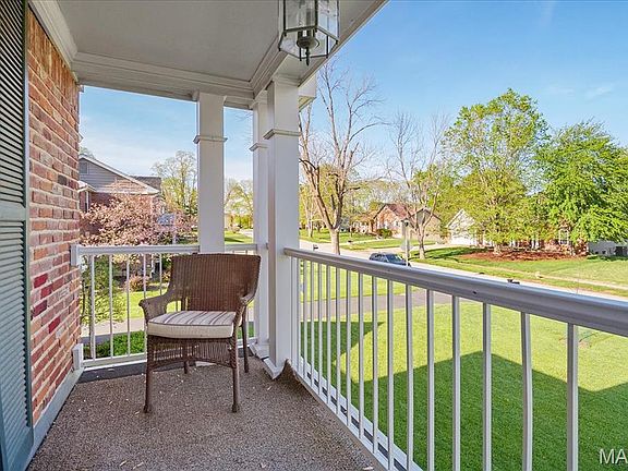 4th image of 318 Fox Hollow Woods Dr