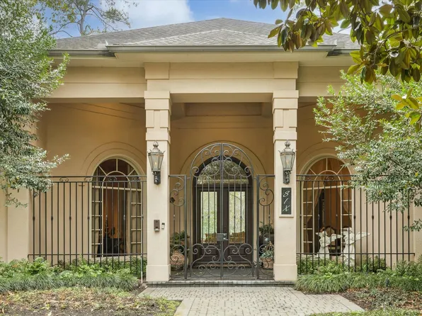 6 Mott Ln, Houston, TX 77024