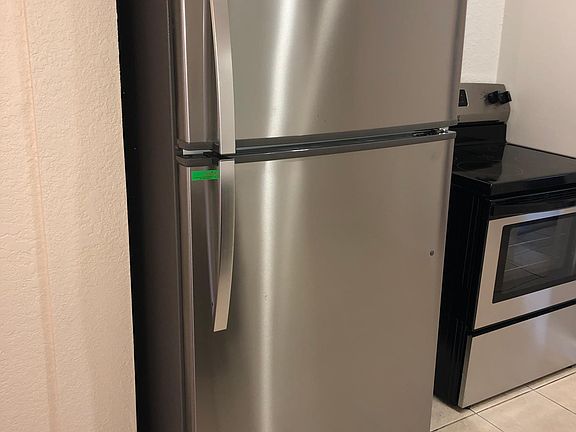 Kitchen appliances