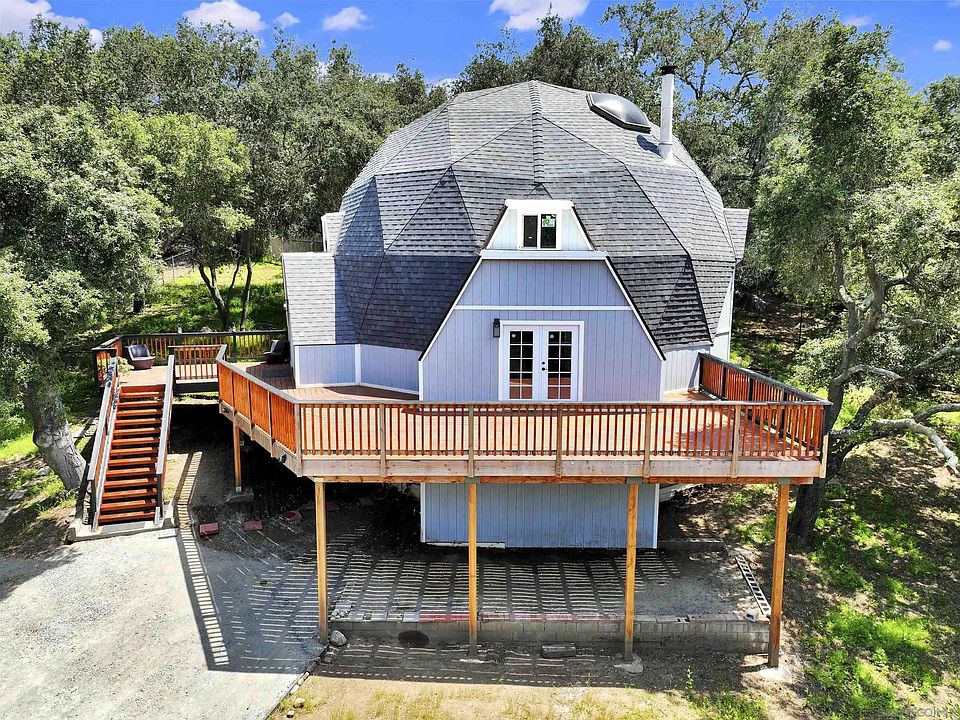 1st image of 28205 Meadow Oak Ln