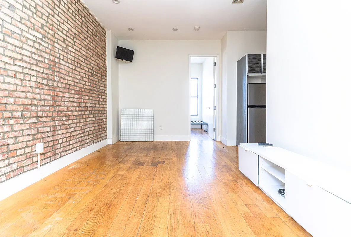 772 Jefferson Avenue — Photo 1