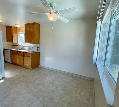 5th image of 1451 Eden Ave APT 4