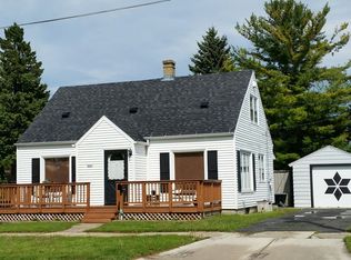 2741 N 8th St, Sheboygan, WI 53083