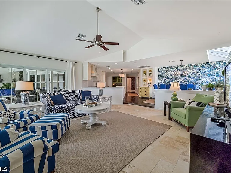 28503 La Pluma Way — Photo 10