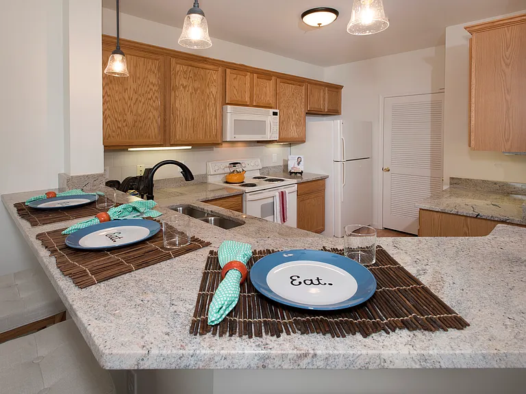 Westmount Apartments — Photo 18