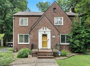 1173 Cherokee Dr, Youngstown, OH 44511