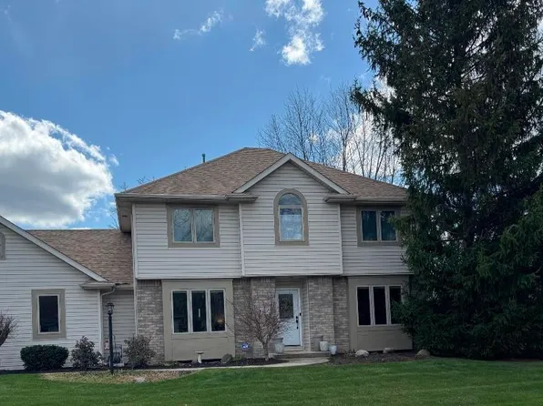 10207 River Rapids Run, Fort Wayne, IN 46845