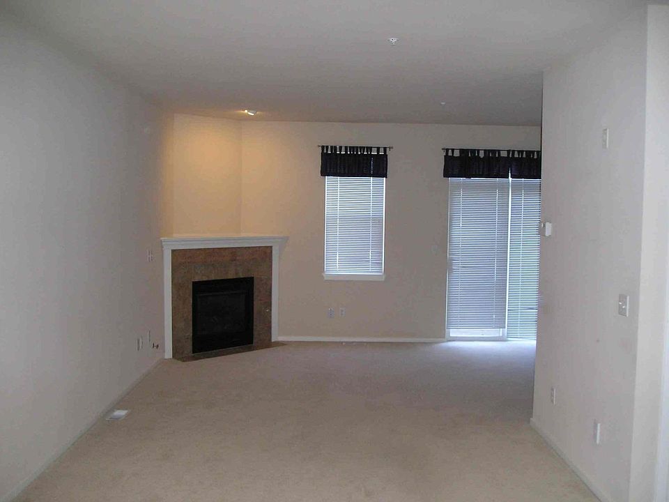 2nd image of 9055 161st Ct NE