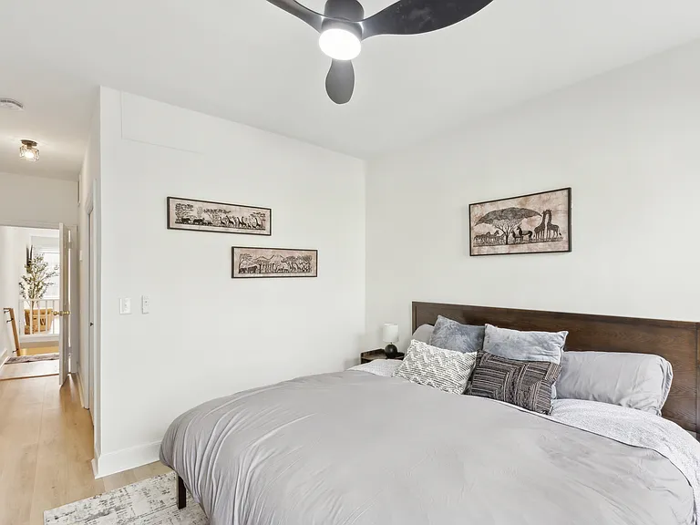 134 F St SE #3 — Photo 10