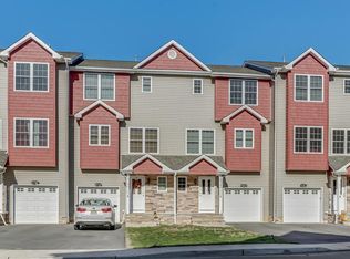 18 Bove Ln, Lakehurst, NJ 08733