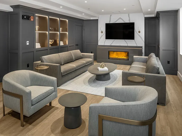 Parkside Place — Photo 3