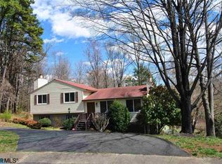 1726 Vermira Pl, Charlottesville, VA
