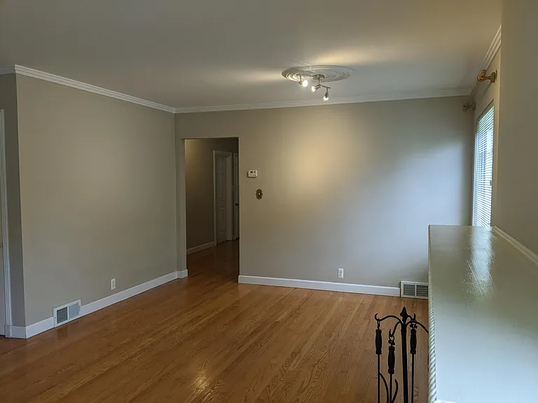 628 Neff Rd — Photo 3