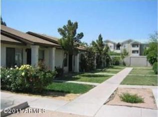 2816 E Capri Cir, Mesa, AZ 85204
