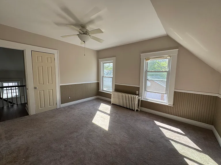 646 Main St #2 — Photo 10